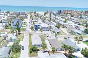 14501 N Bayshore Dr, Madeira Beach, FL 33708 - Photo 1