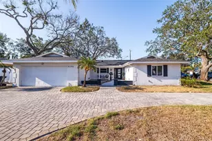 8296 33rd Ave N, Saint Petersburg, FL 33710 - Photo 1