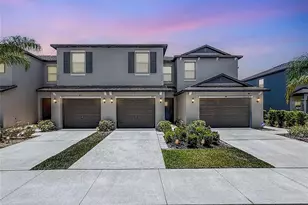 841 Royal Empress Dr, Ruskin, FL 33570 - Photo 1