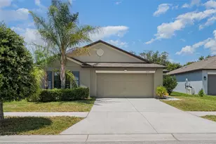 10104 Carloway Hills Dr, Wimauma, FL 33598 - Photo 1