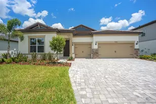 1576 Valier Pt, Zephyrhills, FL 33541 - Photo 1