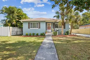 1225 26th St N, Saint Petersburg, FL 33713 - Photo 1