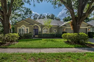 1602 Hidden Meadow Ct, Valrico, FL 33594 - Photo 1