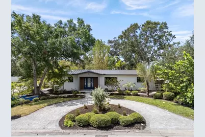 454 35th Avenue NE, Saint Petersburg, FL 33704 - Photo 1