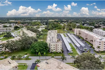 5705 80th Street N #207, Saint Petersburg, FL 33709 - Photo 1