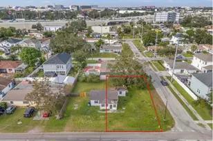 4001 W Carmen St, Tampa, FL 33609 - Photo 1