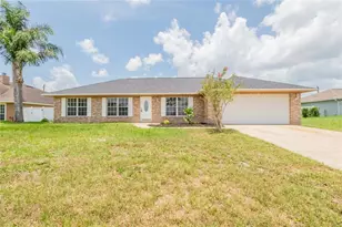 1856 Laredo Dr, Deltona, FL 32738 - Photo 1