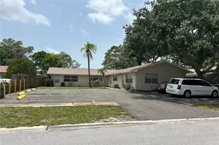 1500 Leo Ln E, Clearwater, FL 33755 - Photo 1