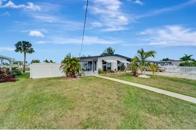 551 Lindley Terrace, Port Charlotte, FL 33952 - Photo 1