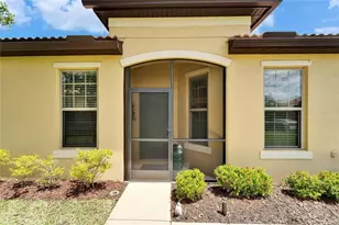 5422 Sunset Falls Dr, Apollo Beach, FL 33572 - Photo 1