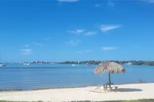 3715 42nd Way S, Saint Petersburg, FL 33711 - Photo 1