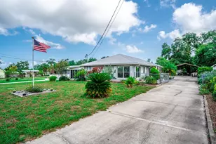 2060 Saffold Park Dr, Ruskin, FL 33570 - Photo 1