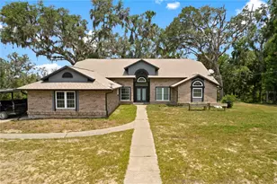 31949 Amberlea Rd, Dade City, FL 33523 - Photo 1