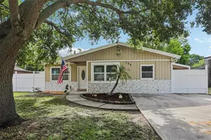 109 Emerald Ln, Largo, FL 33771 - Photo 1