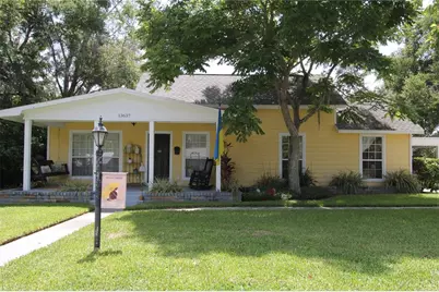 13637 13th Street, Dade City, FL 33525 - Photo 1