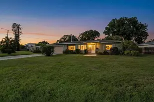 791 66th Ave S, Saint Petersburg, FL 33705 - Photo 1