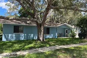 14597 Vista Ln, Largo, FL 33774 - Photo 1