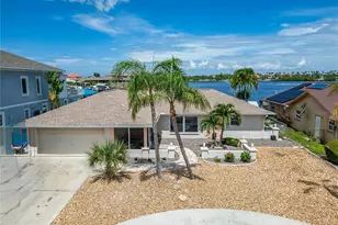 6334 Cocoa Ln, Apollo Beach, FL 33572 - Photo 1