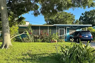 1605 Logan St, Clearwater, FL 33755 - Photo 1