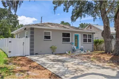 3909 18th Avenue S, Saint Petersburg, FL 33711 - Photo 1