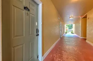 4207 S Dale Mabry Hwy, Tampa, FL 33611 - Photo 1