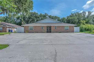 3209 Bloomingdale Villas Ct, Brandon, FL 33511 - Photo 1