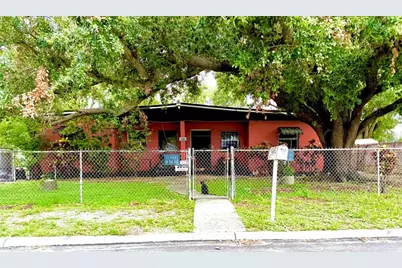 605 Montana Avenue, Lakeland, FL 33815 - Photo 1