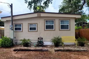 5527 Darlene St, Weeki Wachee, FL 34607 - Photo 1