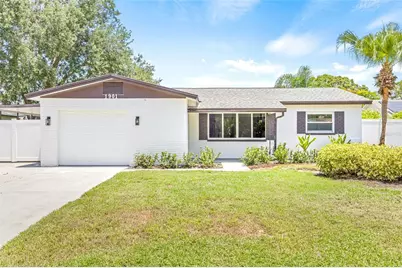 1901 76th Avenue N, Saint Petersburg, FL 33702 - Photo 1