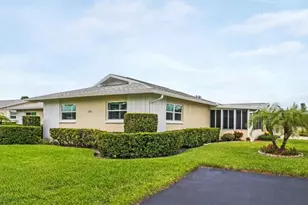 2814 Highlands Blvd, Palm Harbor, FL 34684 - Photo 1