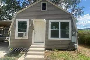 701 E Hanlon St, Tampa, FL 33604 - Photo 1