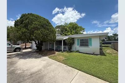 4641 Carson Street NE, Saint Petersburg, FL 33703 - Photo 1