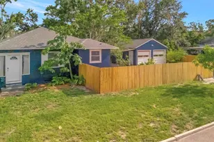 301 Kingston St S, Saint Petersburg, FL 33711 - Photo 1