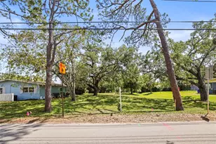 549 Bay St, Dunedin, FL 34698 - Photo 1