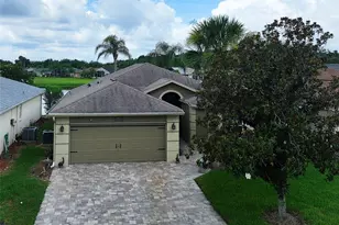 29524 Waggle Dr, San Antonio, FL 33576 - Photo 1