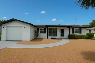 10914 Oakdale Ave, Port Richey, FL 34668 - Photo 1