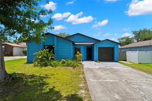 1421 Vinetree Dr, Brandon, FL 33510 - Photo 1