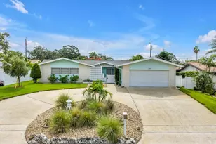 1389 High Bluff Dr N, Largo, FL 33770 - Photo 1