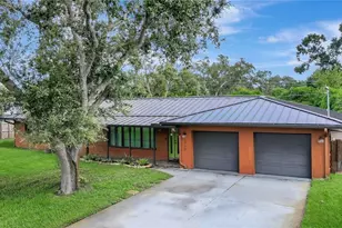 1710 Brentwood Dr, Clearwater, FL 33756 - Photo 1