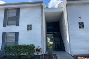 615 Haven Pl, Tarpon Springs, FL 34689 - Photo 1