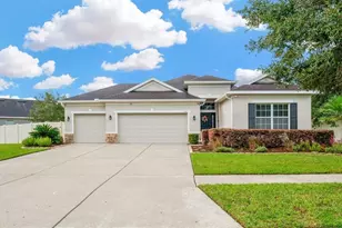 11127 Wembley Landing Dr, Lithia, FL 33547 - Photo 1