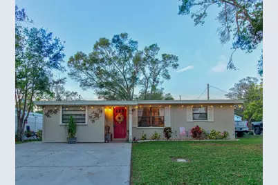 6145 55th Avenue N, Saint Petersburg, FL 33709 - Photo 1