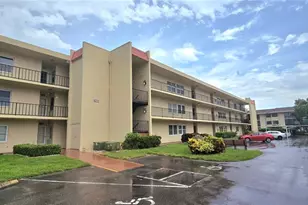 12200 Vonn Rd, Largo, FL 33774 - Photo 1