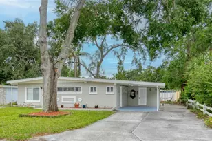 2306 W Clinton St, Tampa, FL 33604 - Photo 1