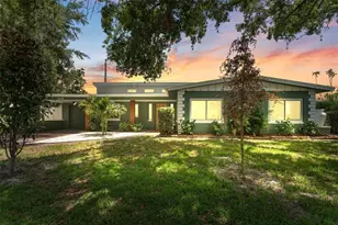 6530 Renaldo Way, Saint Petersburg, FL 33707 - Photo 1