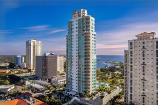 180 Beach Dr NE, Saint Petersburg, FL 33701 - Photo 1