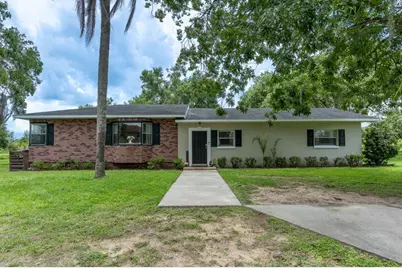 38200 Shadow Drive, Dade City, FL 33525 - Photo 1