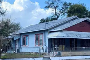 3208 N 15th St, Tampa, FL 33605 - Photo 1