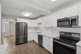 3301 W Price Ave, Tampa, FL 33611 - Photo 1