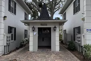 5221 Bayshore Blvd, Tampa, FL 33611 - Photo 1